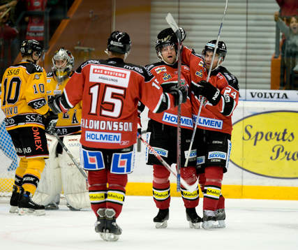 Magnus Wernblom, Modo gör sitt tredje mål för kvällen