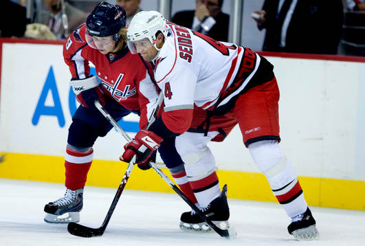 Nicklas Bäckström i Washington Capitals, Dennis