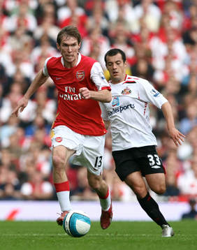 Alexander Hleb, Arsenal och Ross Wallace, Sunderland