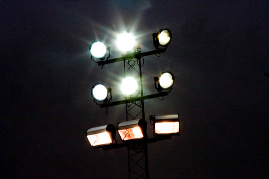 El-ljus, elljus, matchbelysning