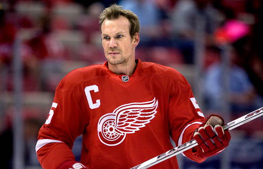 Bläddra bland fler bilder av Nicklas Lidström
