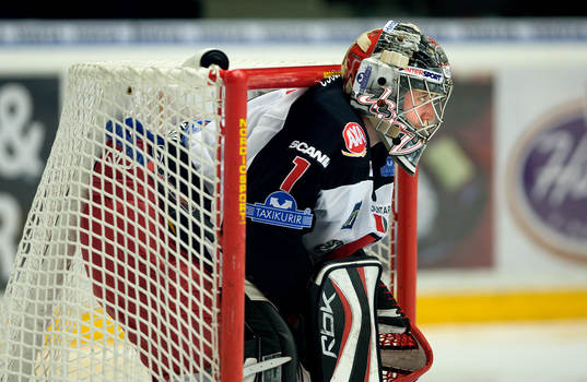 Jhonas Enroth, Målvakt Södertälje