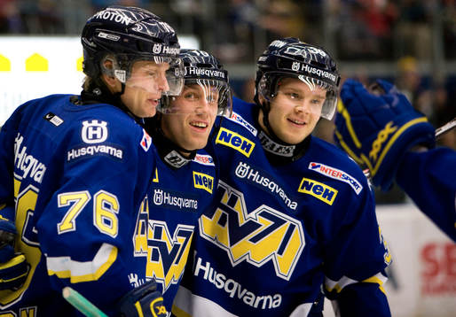 3-0 av  Johan Davidsson, Martin Thörnberg och Jukka