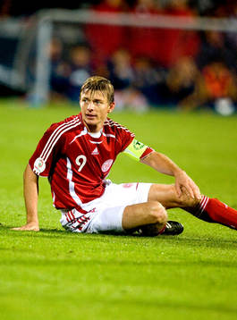 Fotboll, EM-kval, Jon Dahl Tomasson, Danmark