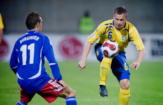 Tobias Linderoth, Sverige