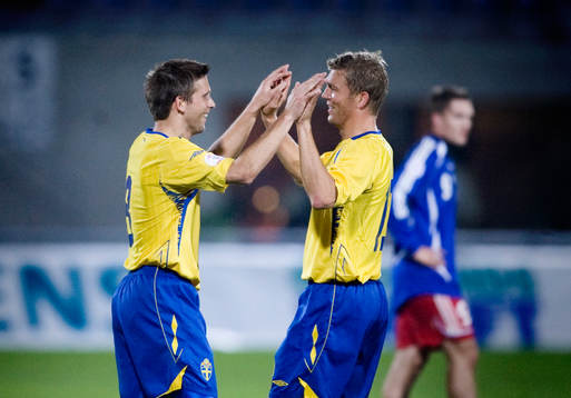 Anders Svensson och Marcus Allbäck jubel