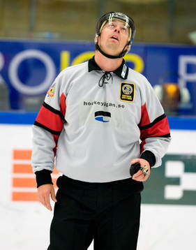 Niklas Persson, Domare