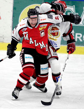 Ville Nieminen, Malmö håller undan för Julius Larsson,