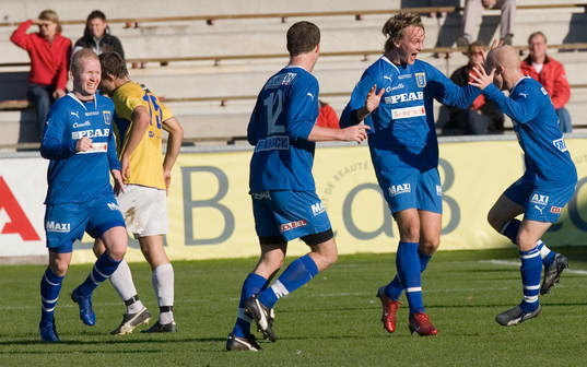 0-1 Calle Genberg bakom Niklas Jeppsson