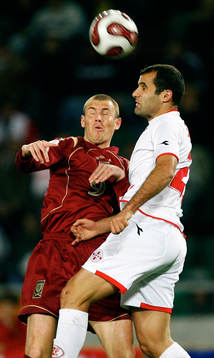 Kenny Miller, Skottland och Lasha Salukvadze, Georgien
