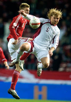 Nicklas Nendtner, Danmark och Juris Laizans, Lettland