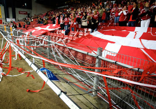 Första matchen på Parken sedan "domar-attacken". Stora