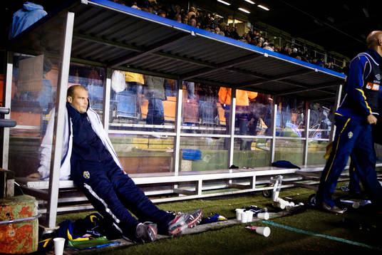 Fredrik Ljungberg deppar på bänken
