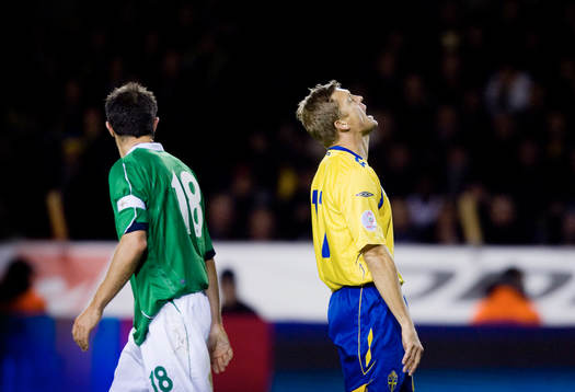 Marcus Allbäck, Sverige skriker ut