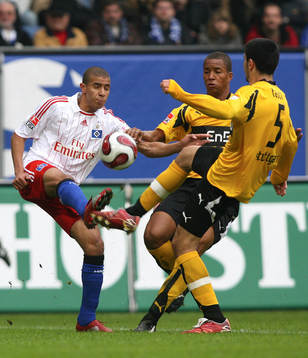Mohamed Zidan, Hamburg, Davis Pisot och Serdar Tasci,