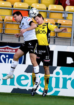 Lars Larsen, Örebro,  Daniel Mobaeck, Elfsborg
