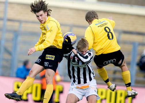 Daniel Sliper och Anders Ekelund, Bunkeflo trycker ner