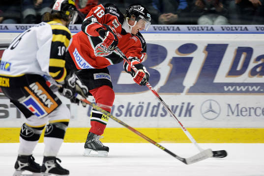 Peter Öberg, Modo