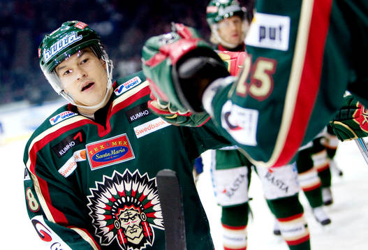 Steven Kariya