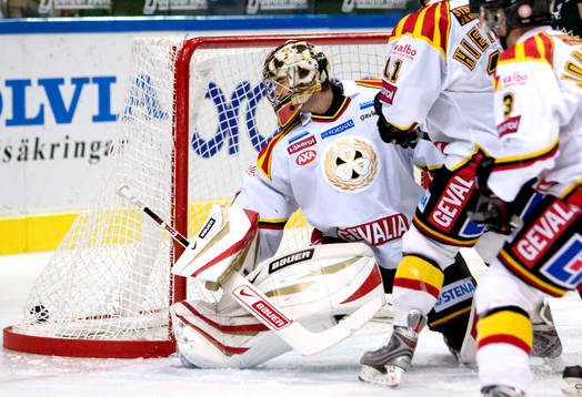 Markus Korhonen, målvakt, Brynäs, släpper in ett mål