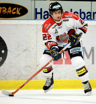 Patrick Yetman, Modo
