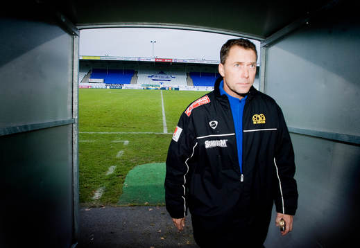 Sonny Karlsson, Tränare Häcken lämnar idrottsparken i