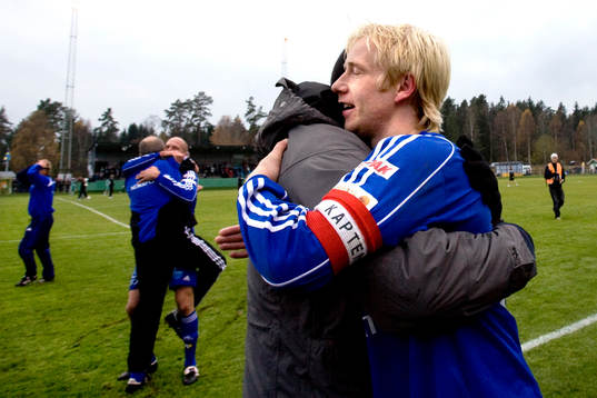 Patrik Eriksson Ohlsson, Sundsvall, kramas om
