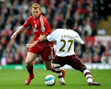 John Arne Riise, Liverpool och Emmanuel Eboue, Arsenal