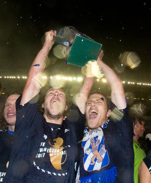 Mattias Bjärsmyr och Tobias Hysén höjer Lennart