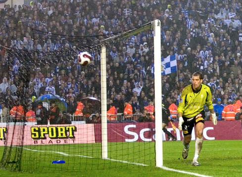 Utanför denna gång, Marcus Sahlman, målvakt, Trelleborg