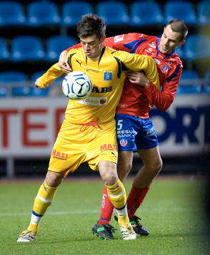Claes Olofsson, Nosaby och Emil Salomonsson