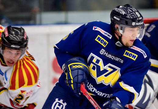 Mikko Luoma, HV71 och Lars Erik Spets, Brynäs