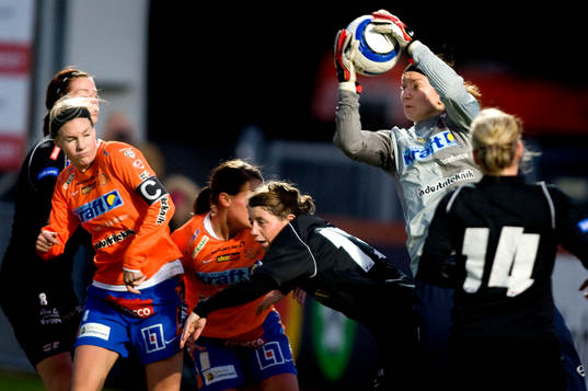 Fotboll, dam, damallsvenskan, Kopparbergs Göteborg -