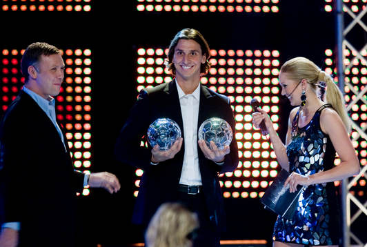 Årets Forward, Zlatan Ibrahimovic omgiven av Mikael