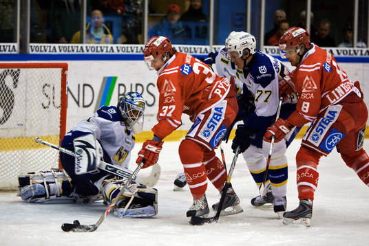 Mika Pyörälä, Timrå gör mål 3-0