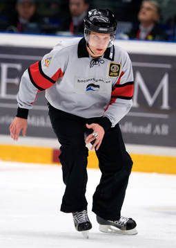 Mikael Lindqvist, domare