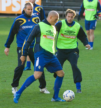 Olof Mellberg,  Daniel Majstorovic och Andreas Granqvist,