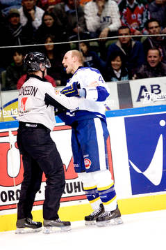 Lance Ward, HV71