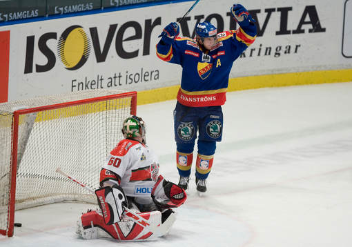 Karol Krizan, målvakt, MODO, och Christian Eklund,