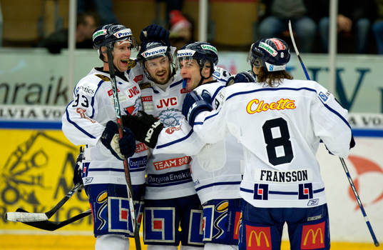 Tomas Surovy, Linköping jubel