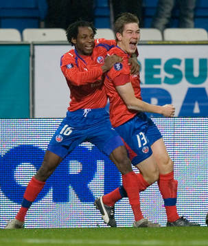 1-0, Olafur Skulason och hela HIF jublar, Europa här
