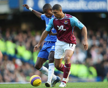 Salomon Kalou, Chelsea och Hayden Mullins, West Ham