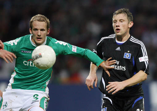 Petri Pasanen, Bremen och Ivica Olic, Hamburg
