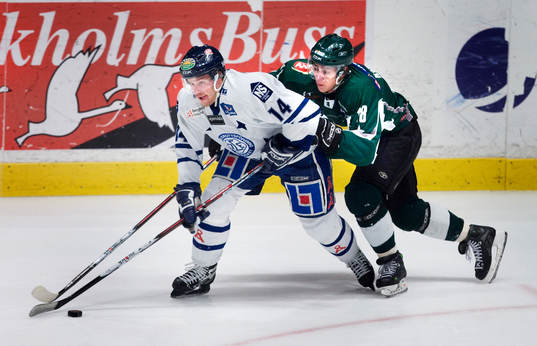 Jesper Ollas, Leksand, och Dmitriy Naumov, Hammarby
