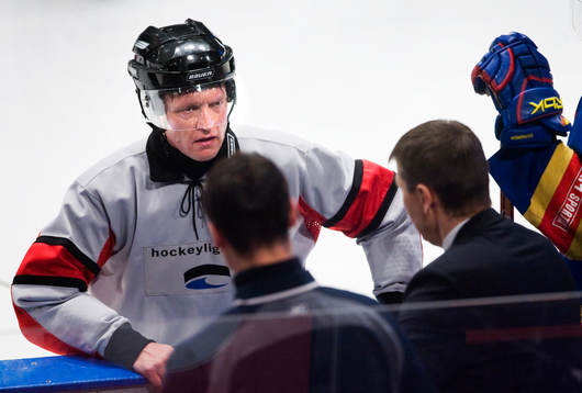 Robert Lahti, Domare pratar med Hans Särkijärvi,