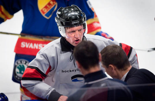 Robert Lahti, Domare pratar med Hans Särkijärvi,