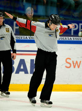 Mikael Lindqvist, domare