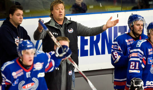 Charles Franzén, tränare, Oskarshamn