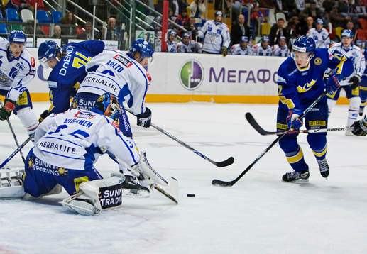 Andreas Engqvist, Sverige