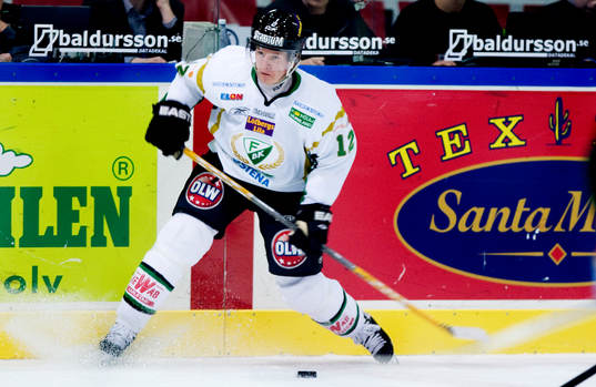 Esa Pirnes, Färjestad
